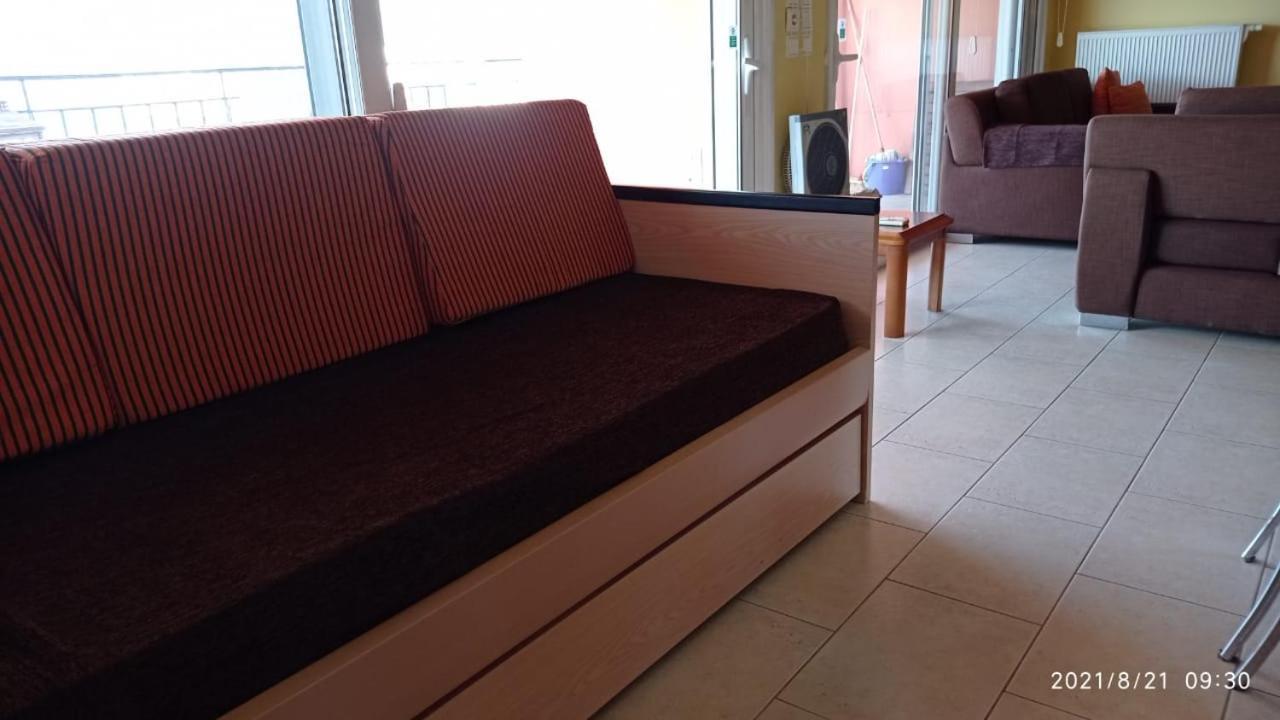 Ruby'S House Apartment Халкис Екстериор снимка